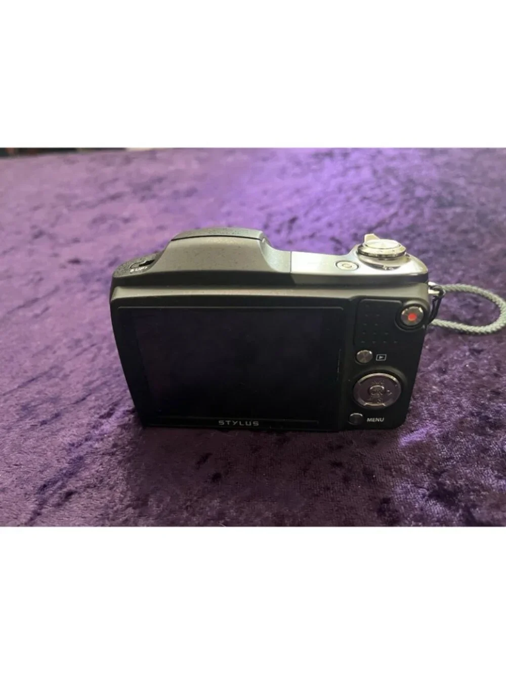 Olympus Stylus SZ-17 24x HD Digital Camera W/ Battery Box Book Disk Cords No SD